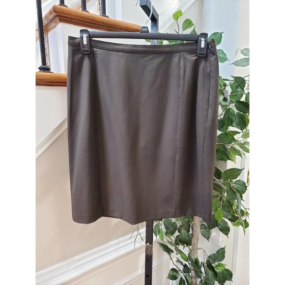 The Limited Stretch Women's Solid Brown Polyester Straight Knee Length Skirts 12 - Picture 1 of 7